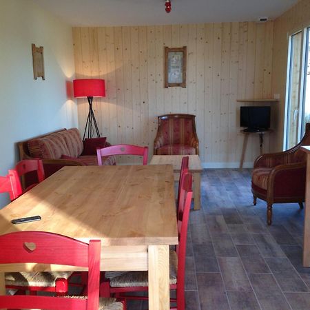 Le Chalet Des Patures Rochefort-Montagne Luaran gambar