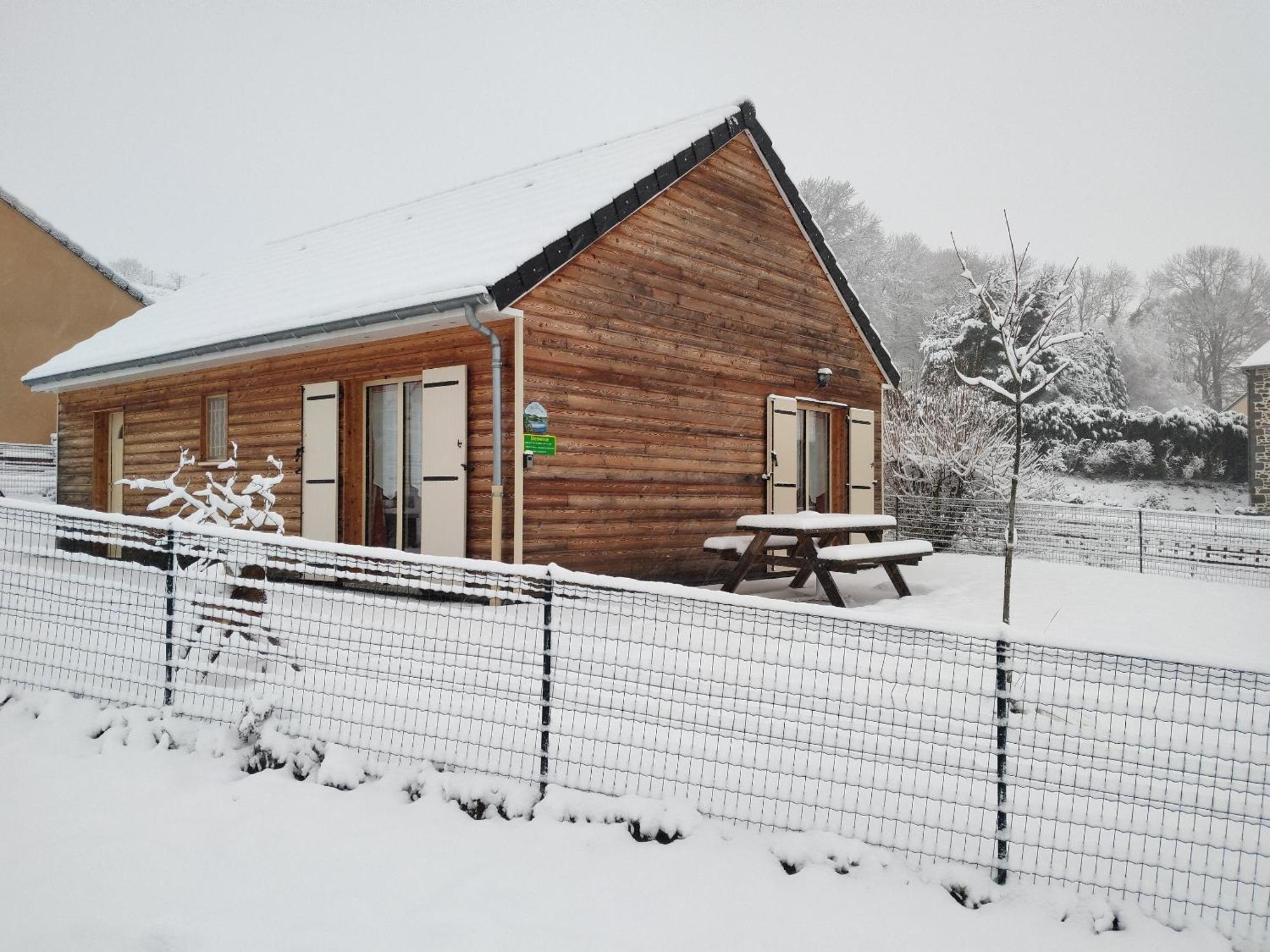 Le Chalet Des Patures Rochefort-Montagne Luaran gambar